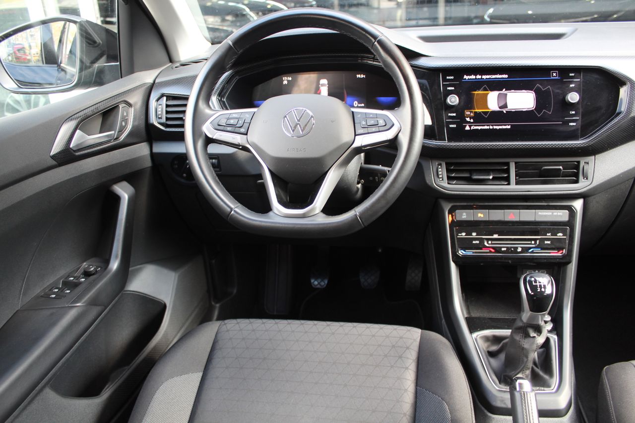 Foto Volkswagen T-Cross 11