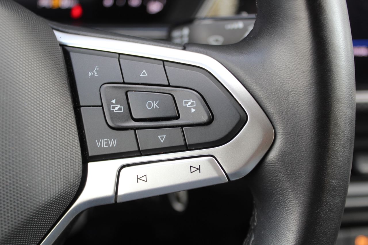 Foto Volkswagen T-Cross 13