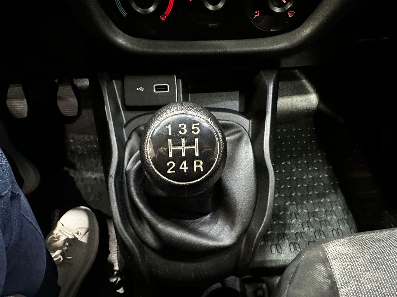 Foto Fiat Doblo 19
