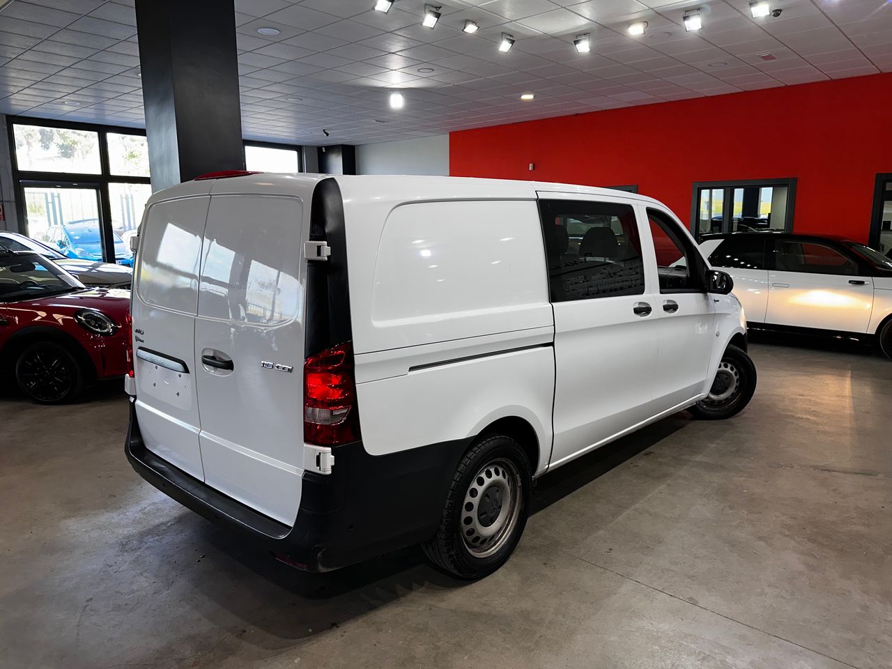 Foto Mercedes-Benz Vito 6
