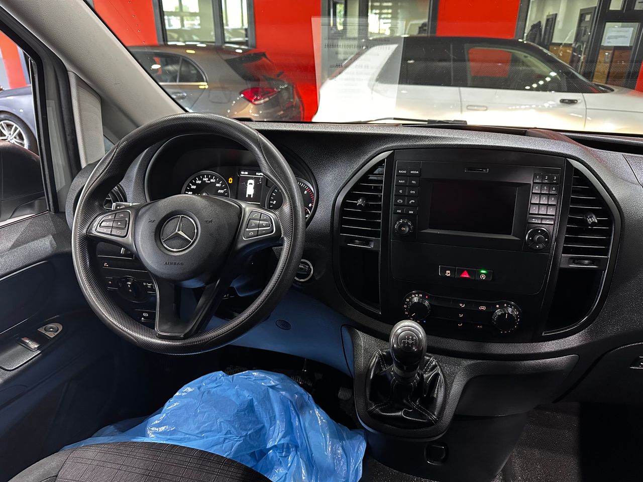 Foto Mercedes-Benz Vito 11