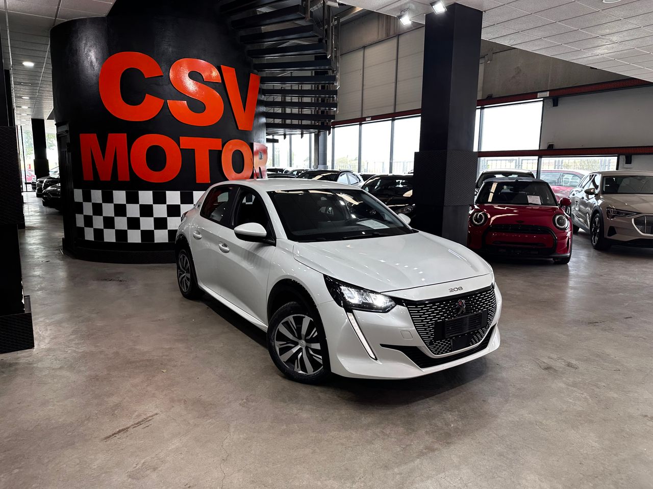 Foto Peugeot e-208 4