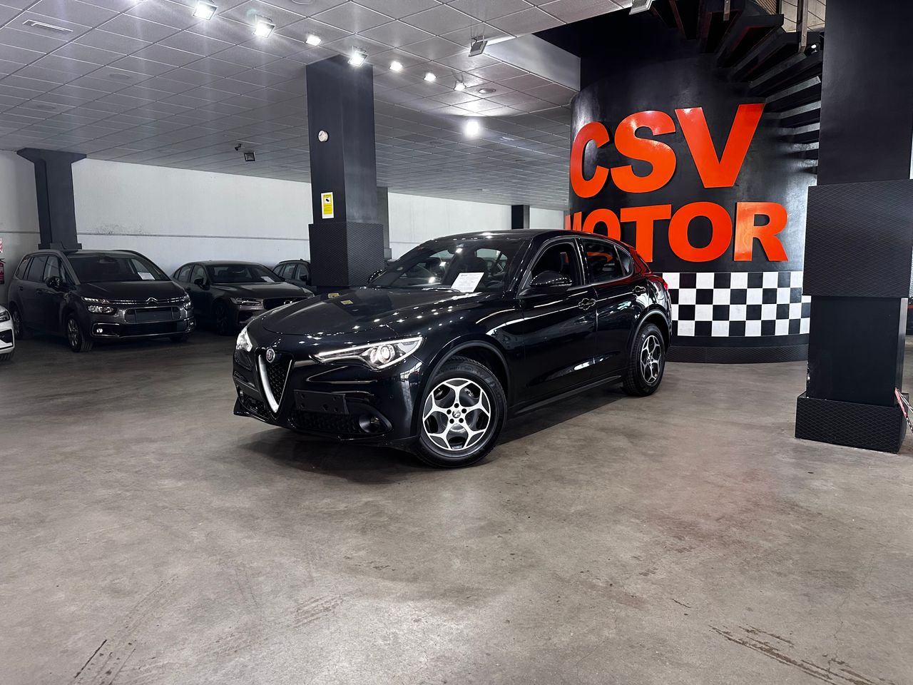 Foto Alfa Romeo Stelvio 2