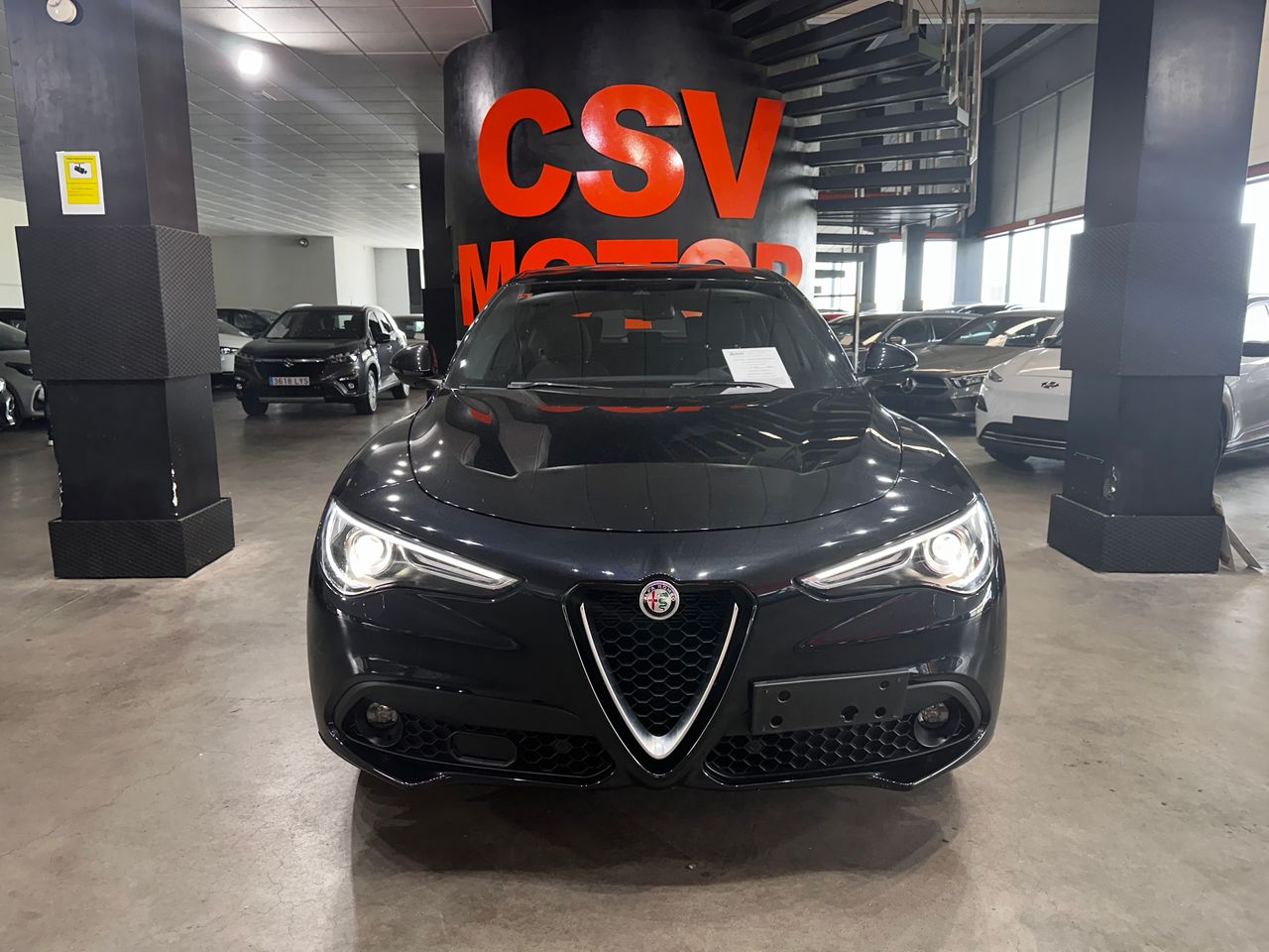 Foto Alfa Romeo Stelvio 3