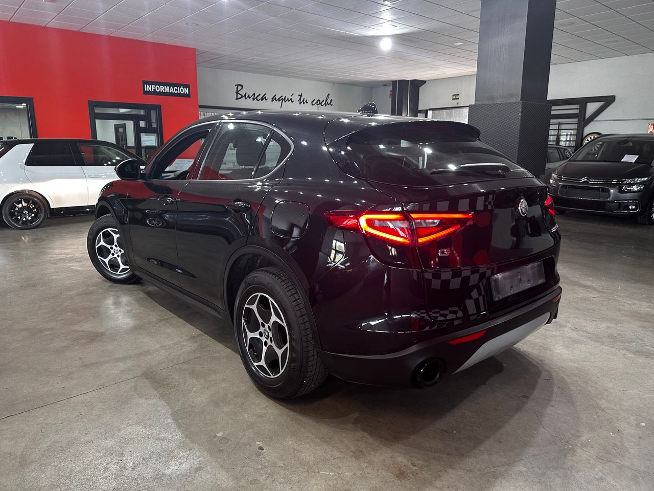 Foto Alfa Romeo Stelvio 5