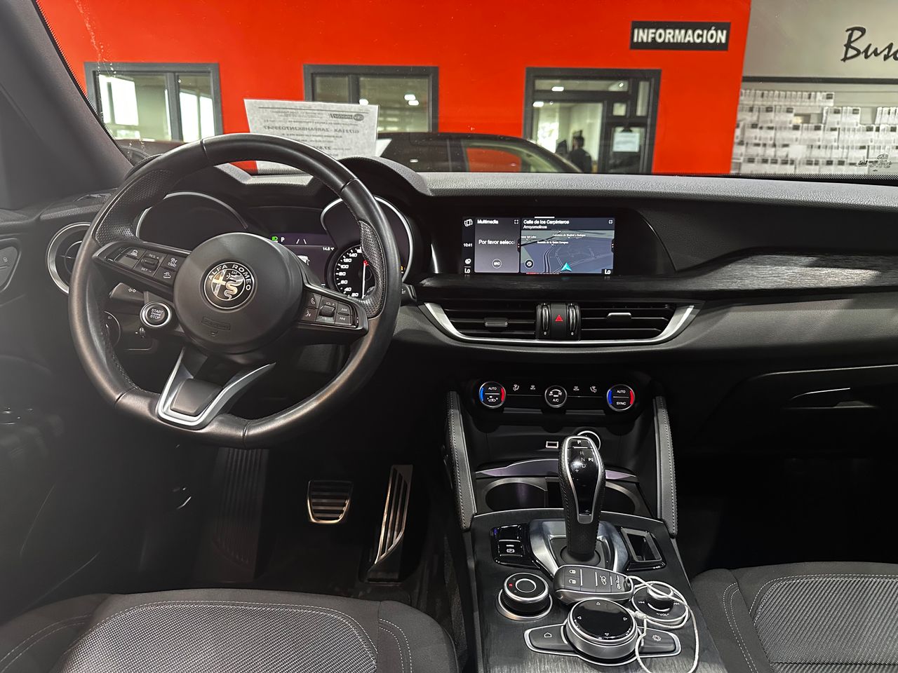 Foto Alfa Romeo Stelvio 12