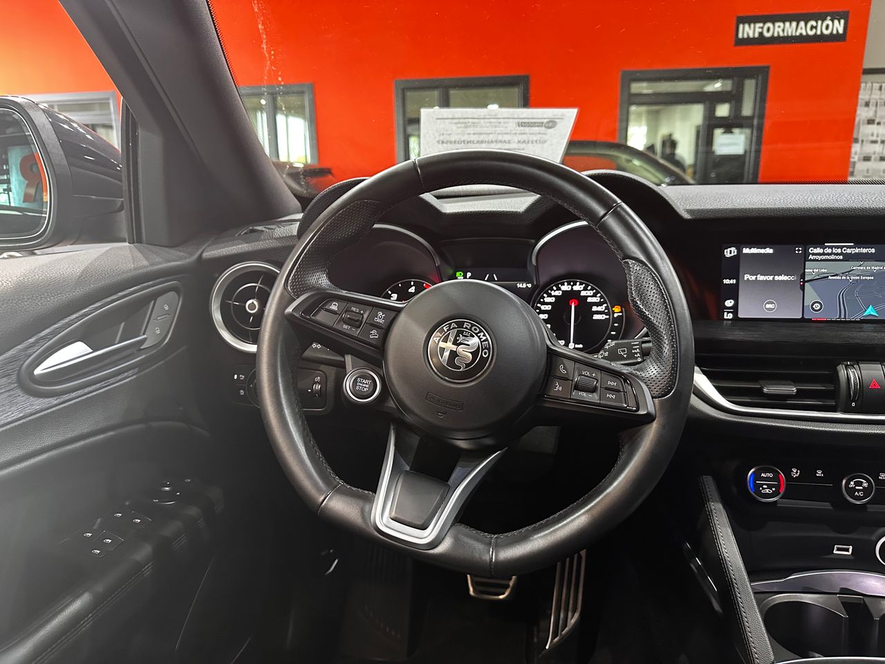 Foto Alfa Romeo Stelvio 13