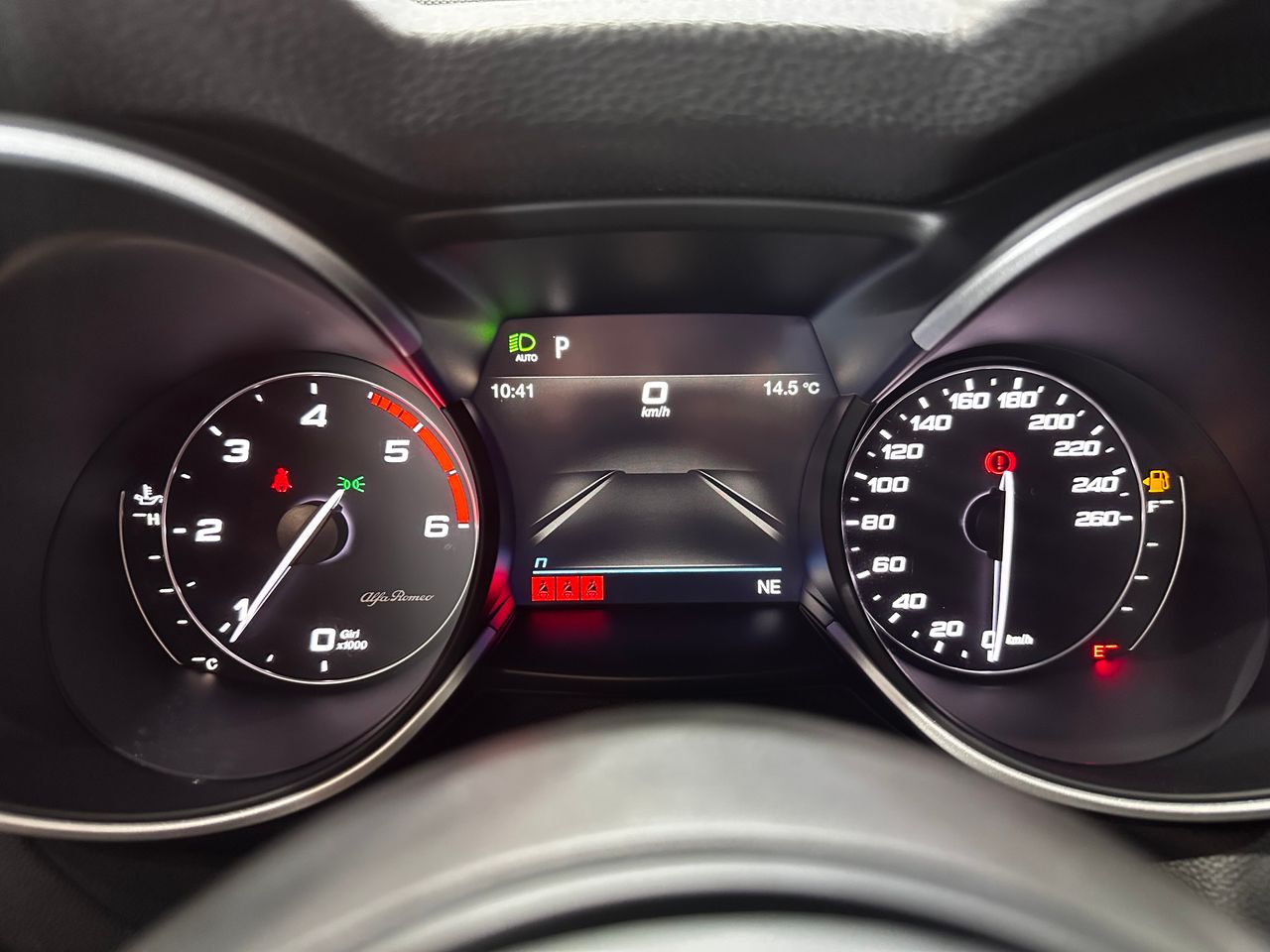 Foto Alfa Romeo Stelvio 14