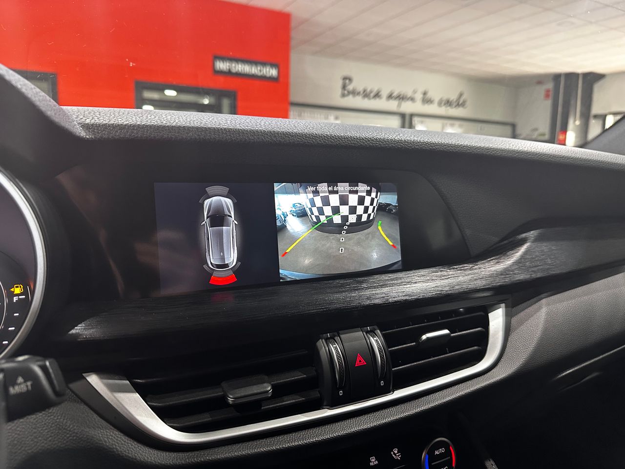 Foto Alfa Romeo Stelvio 17