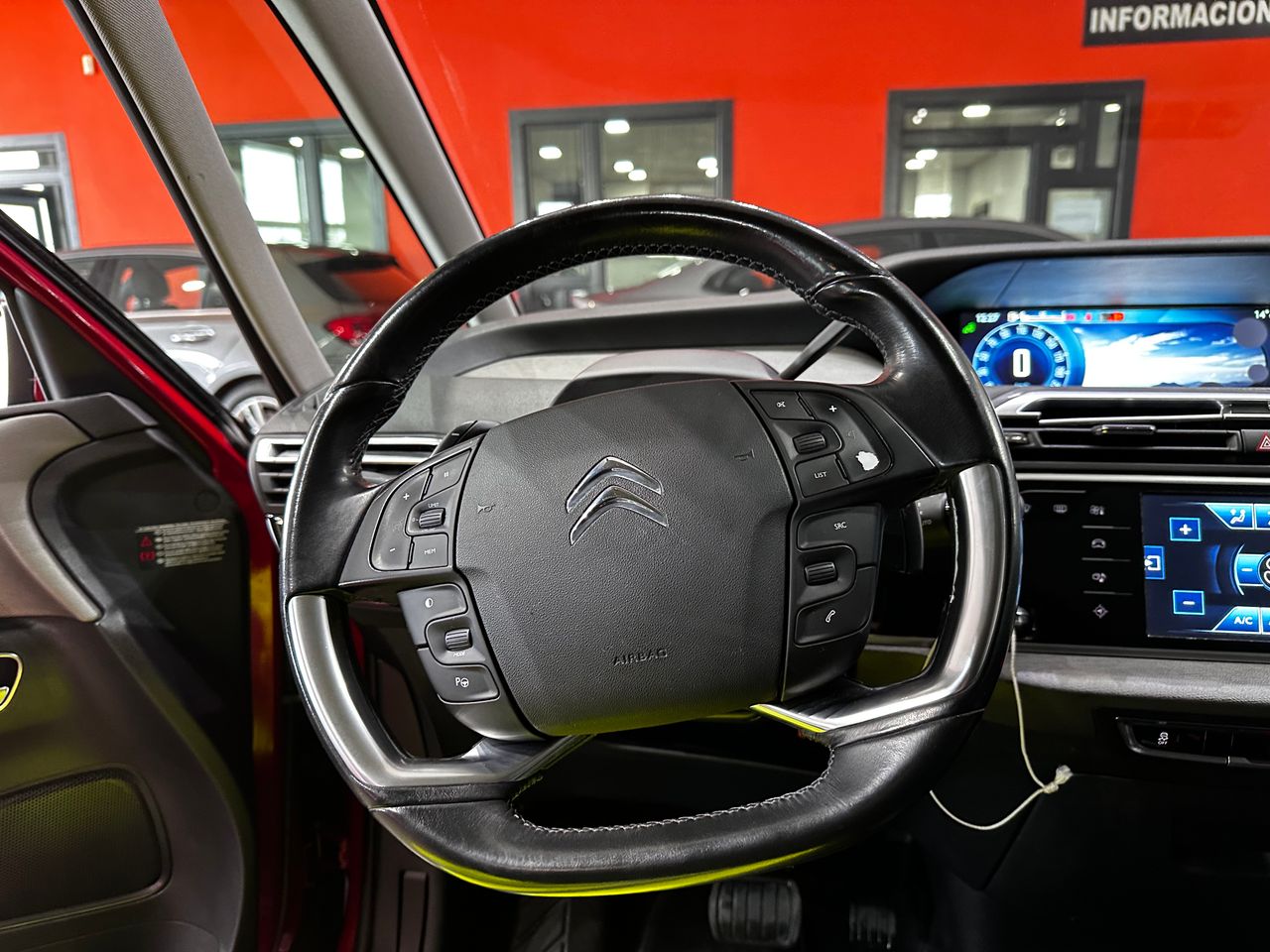 Foto Citroën Grand C4 Picasso 12