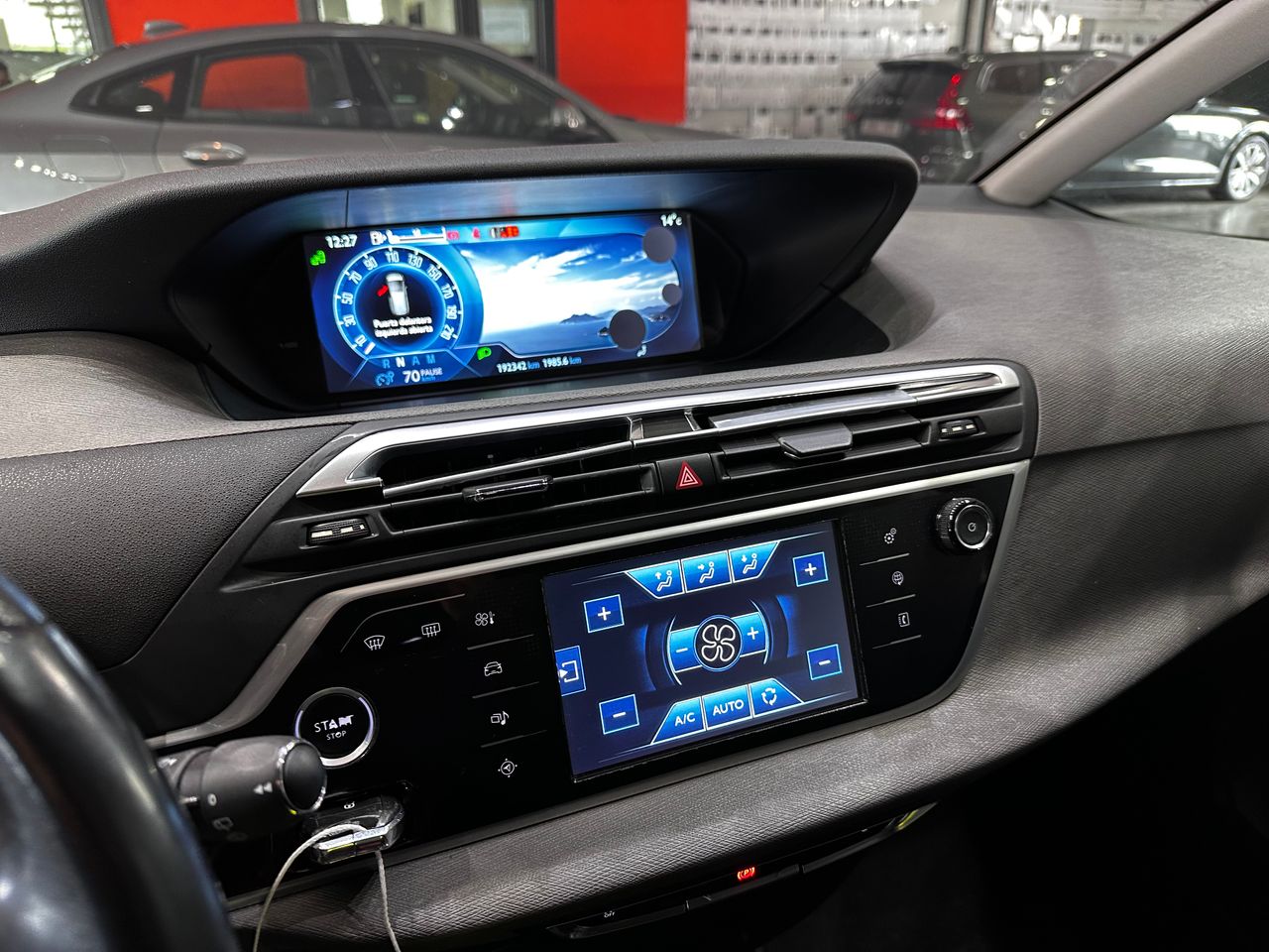 Foto Citroën Grand C4 Picasso 13