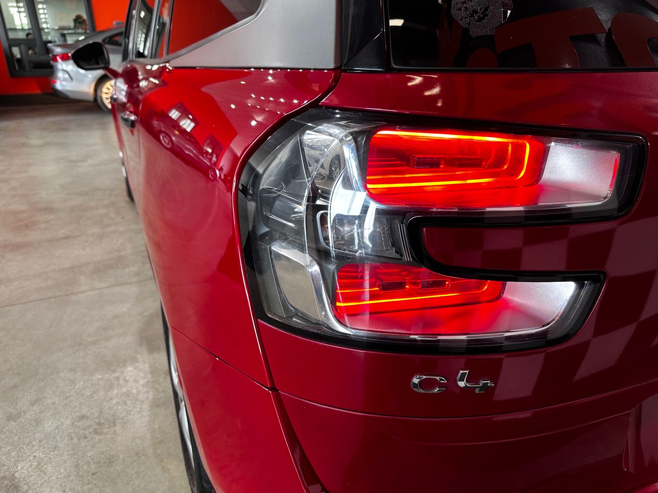 Foto Citroën Grand C4 Picasso 19