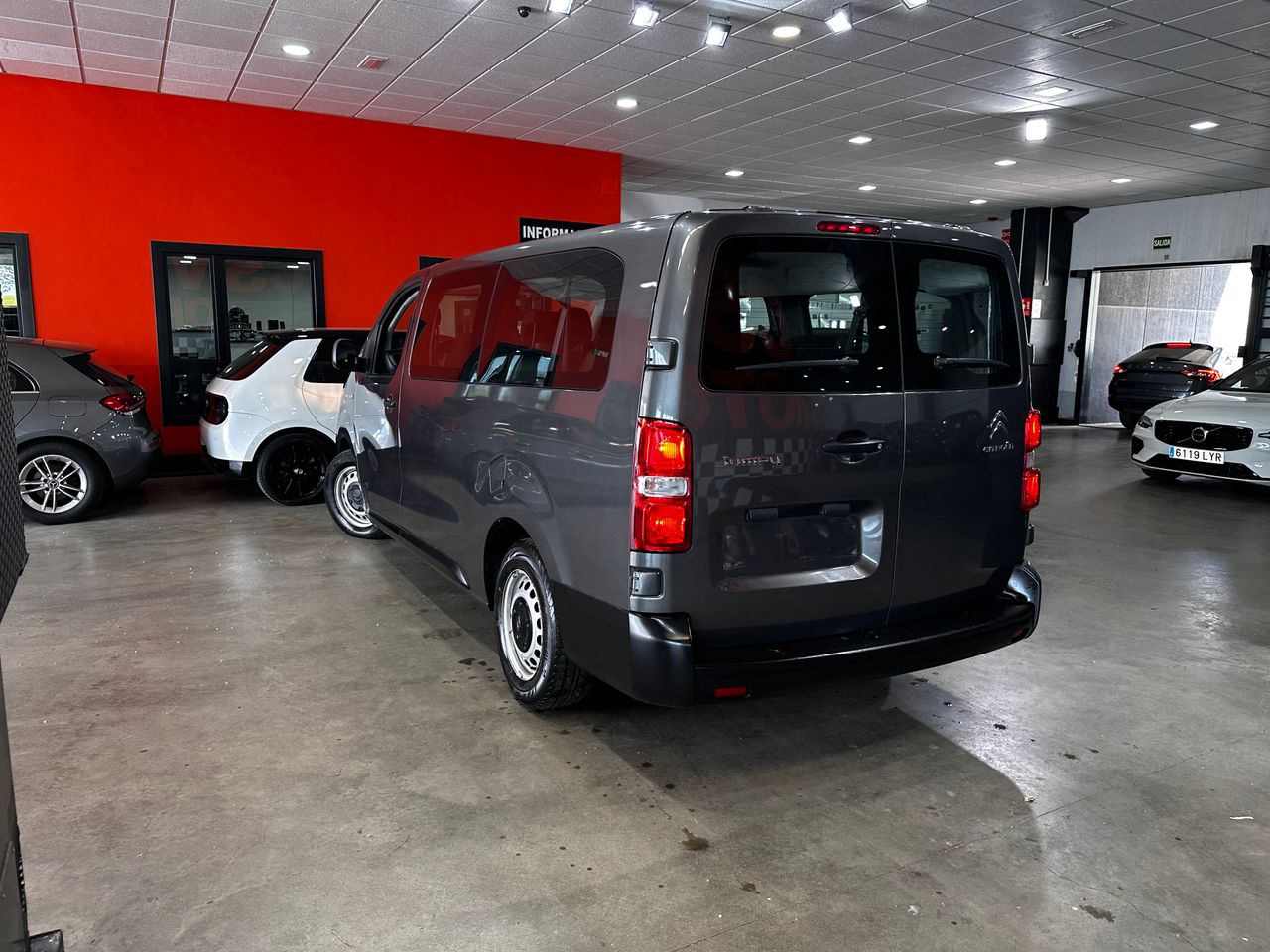 Foto Citroën Jumpy 16