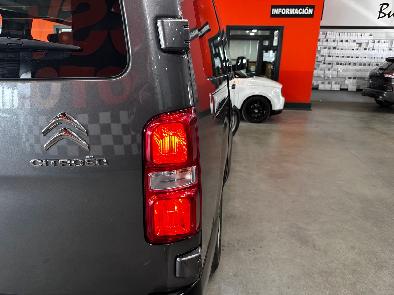 Foto Citroën Jumpy 21