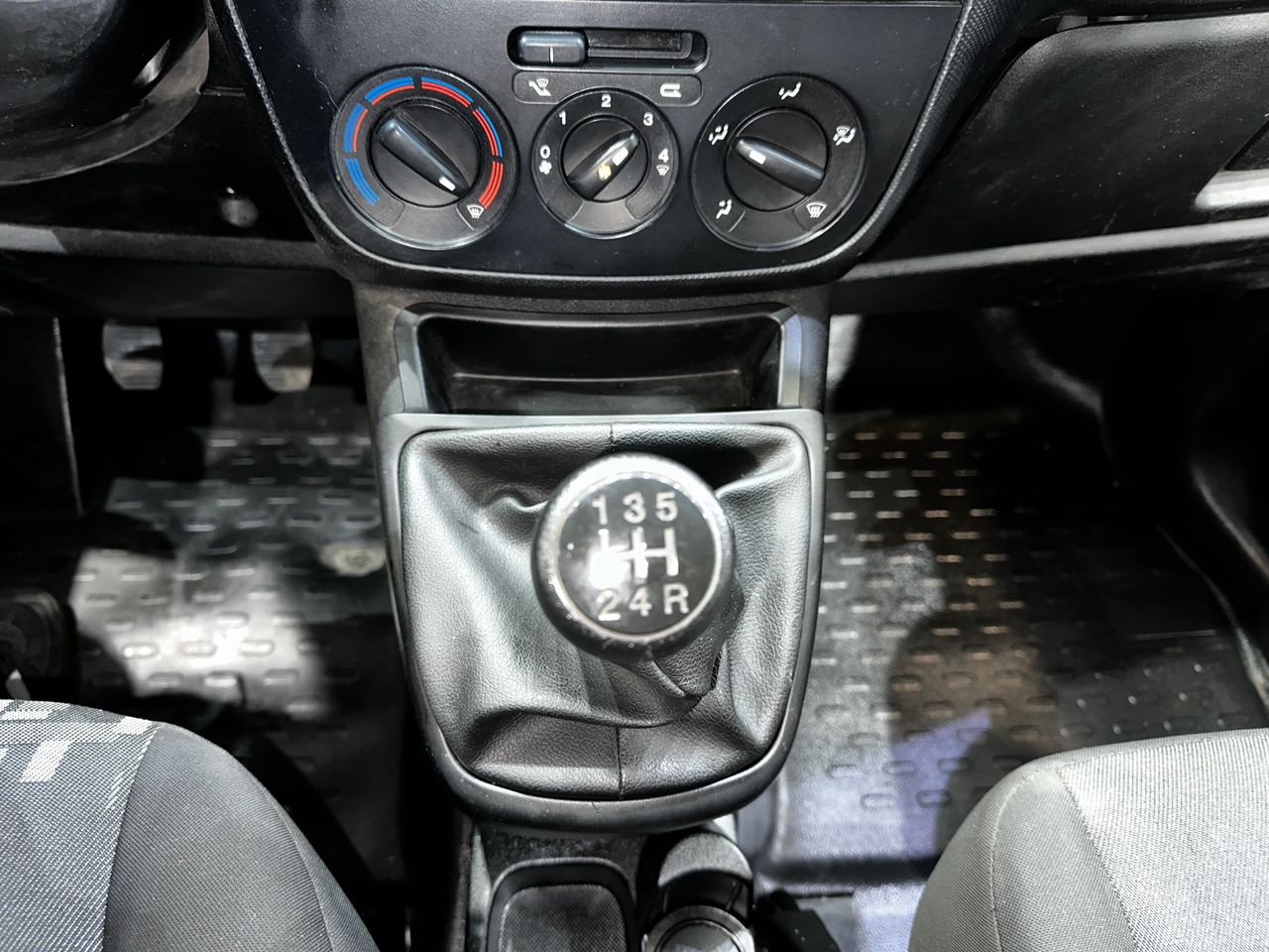 Foto Fiat Fiorino 16