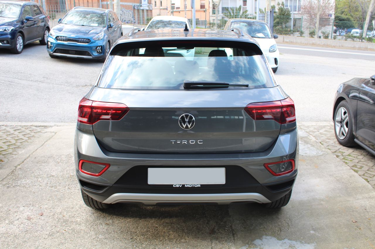 Foto Volkswagen T-Roc 6