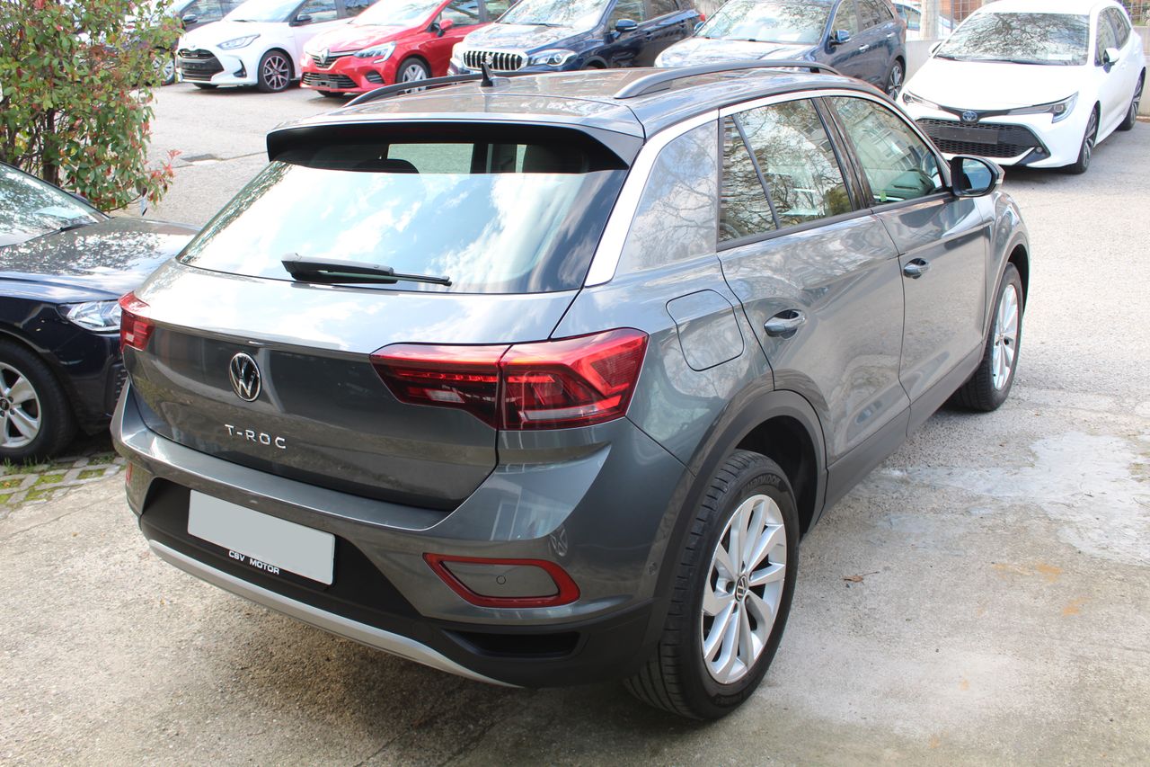 Foto Volkswagen T-Roc 7