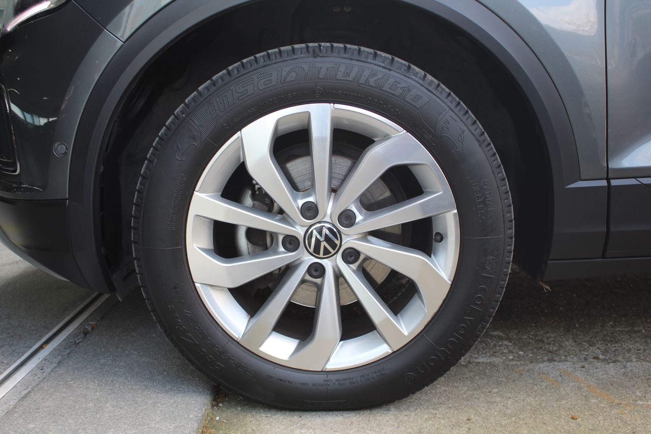 Foto Volkswagen T-Roc 27