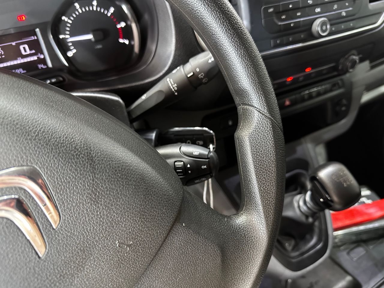 Foto Citroën Jumpy 18