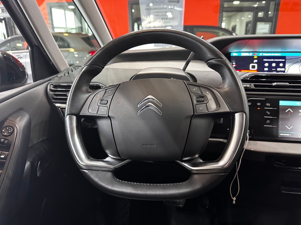 Foto Citroën Grand C4 SpaceTourer 13