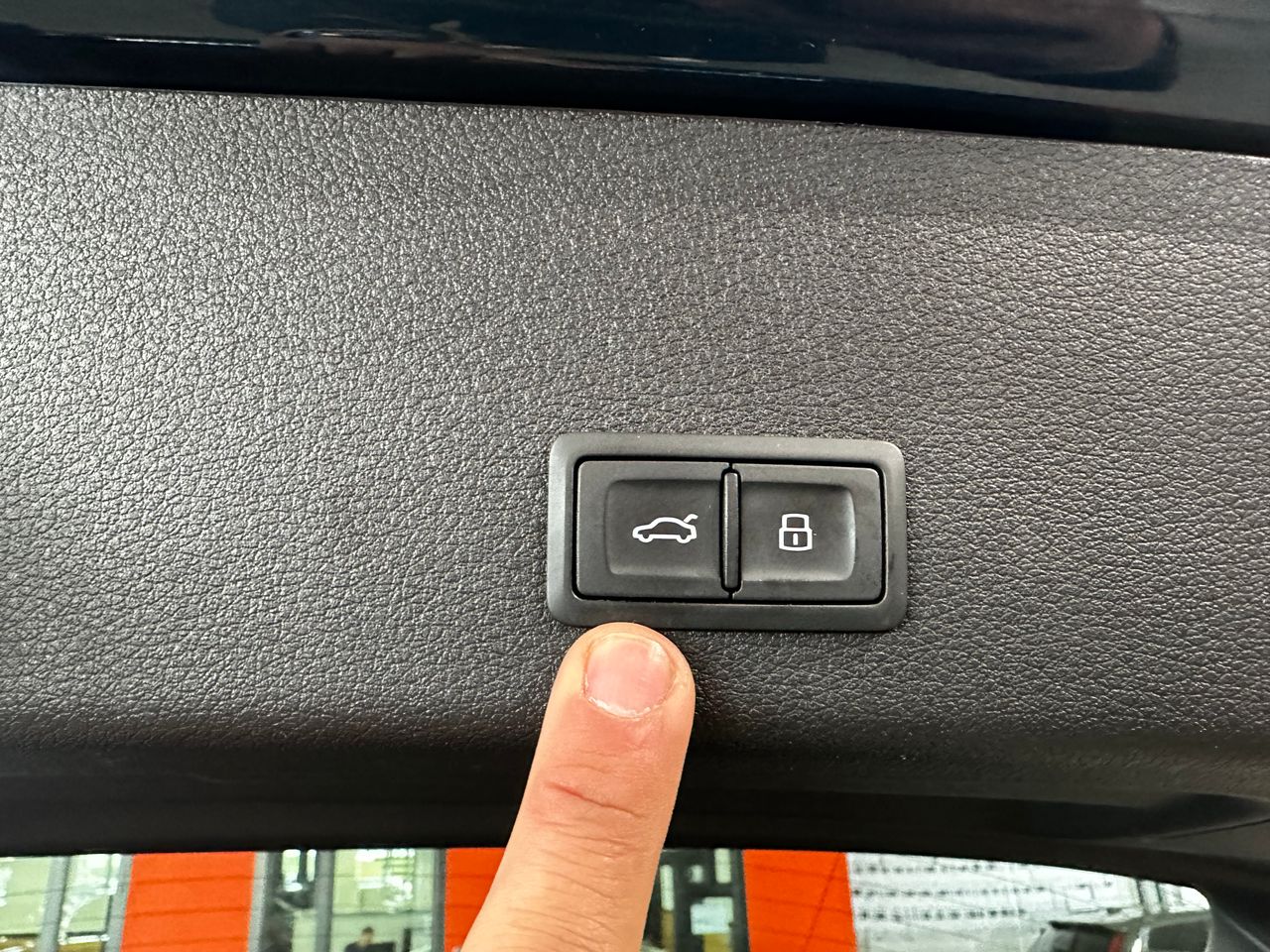 Foto Audi E-tron 9