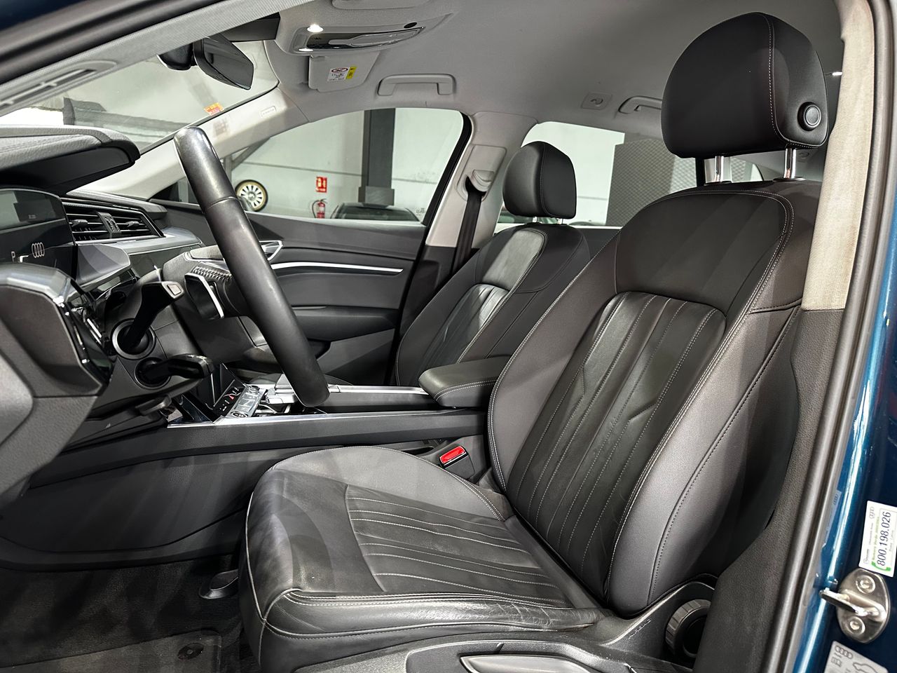 Foto Audi E-tron 10