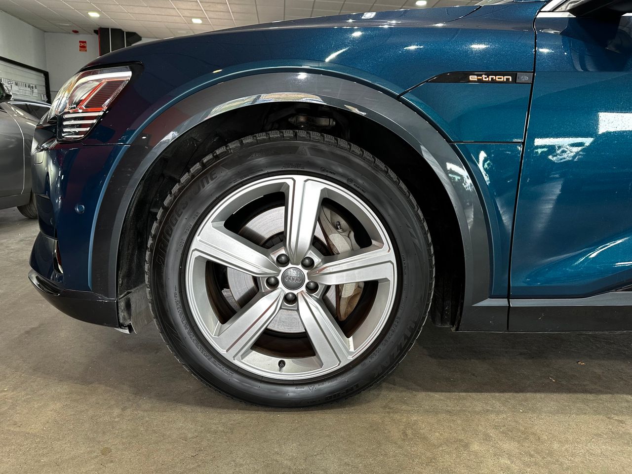 Foto Audi E-tron 28