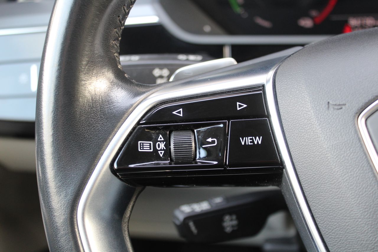 Foto Audi E-tron 12