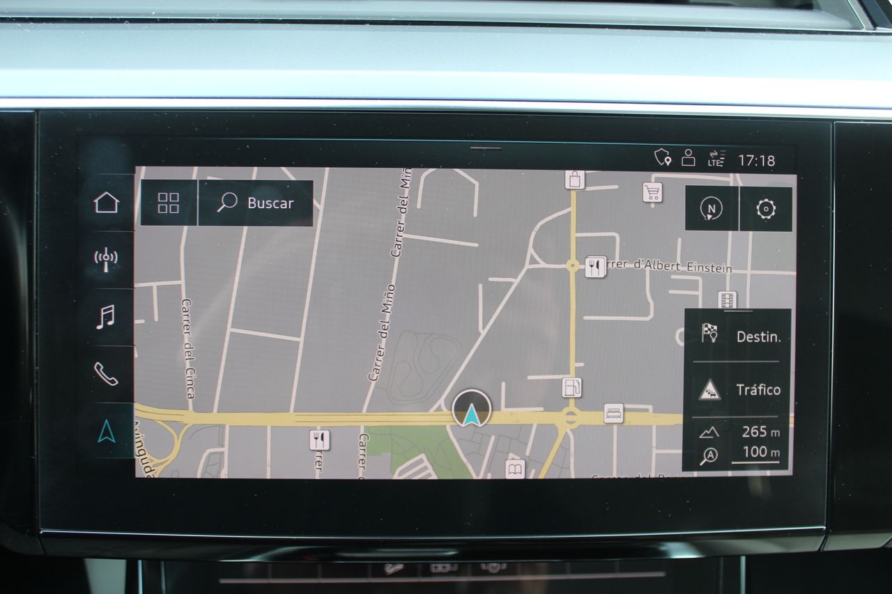 Foto Audi E-tron 18
