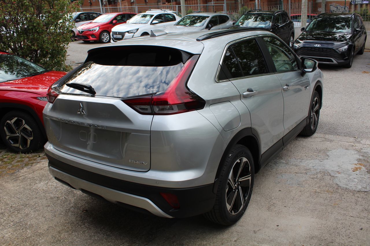 Foto Mitsubishi Eclipse Cross 7