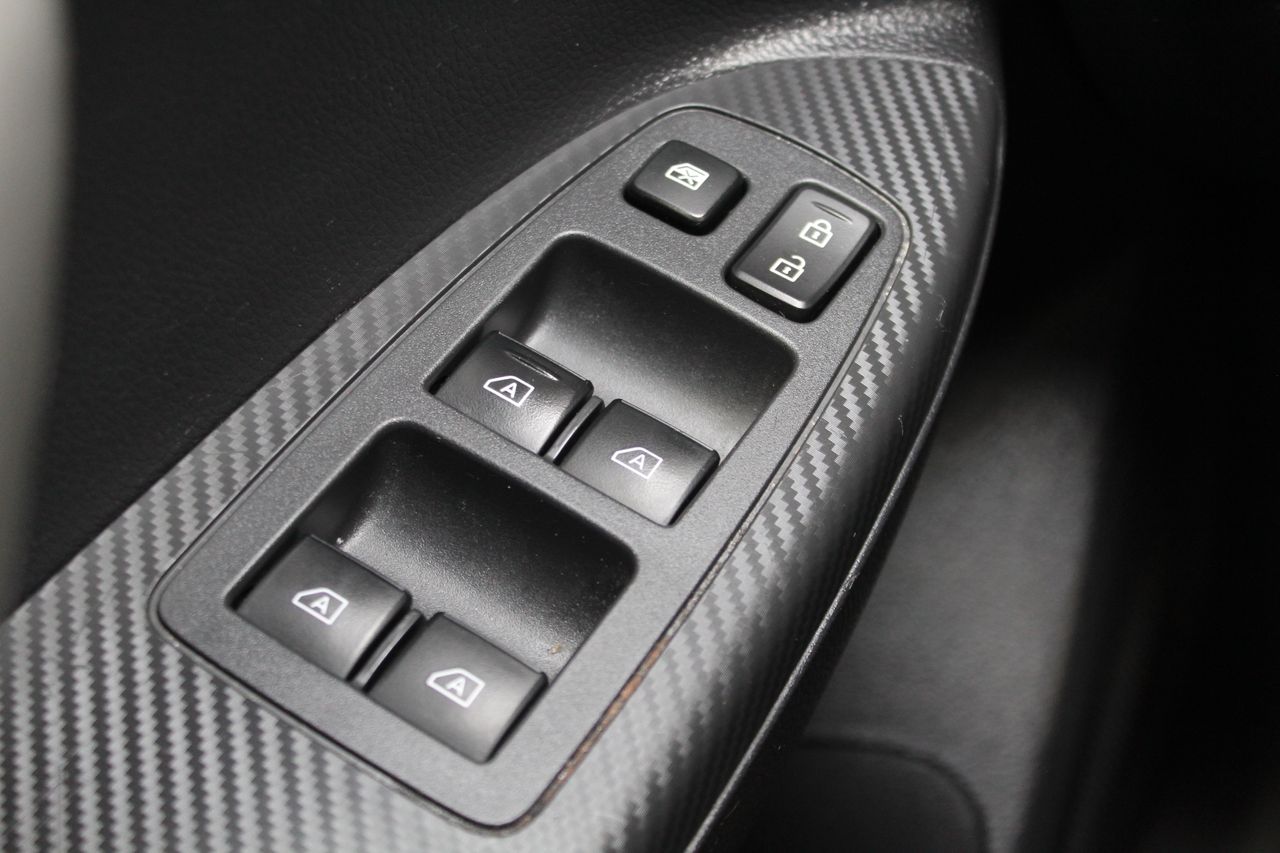 Foto Mitsubishi Eclipse Cross 27