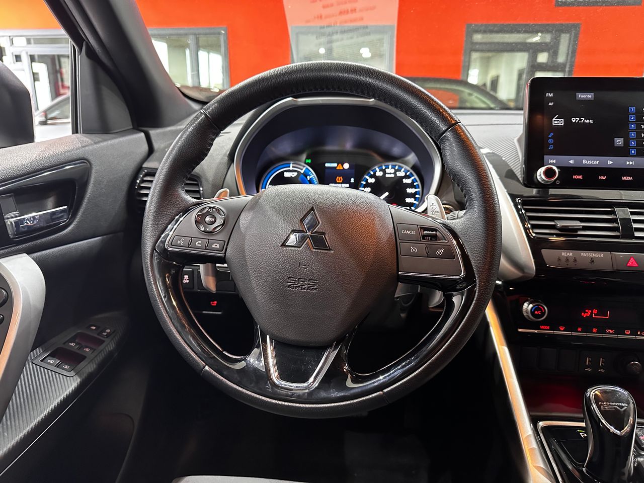 Foto Mitsubishi Eclipse Cross 12