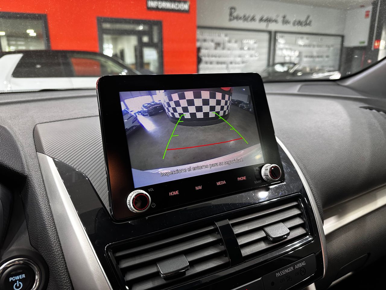 Foto Mitsubishi Eclipse Cross 16