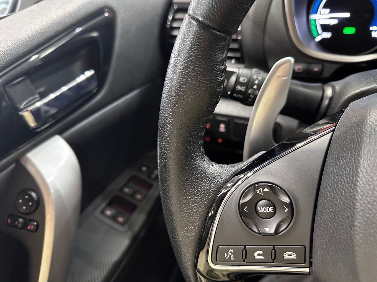 Foto Mitsubishi Eclipse Cross 17
