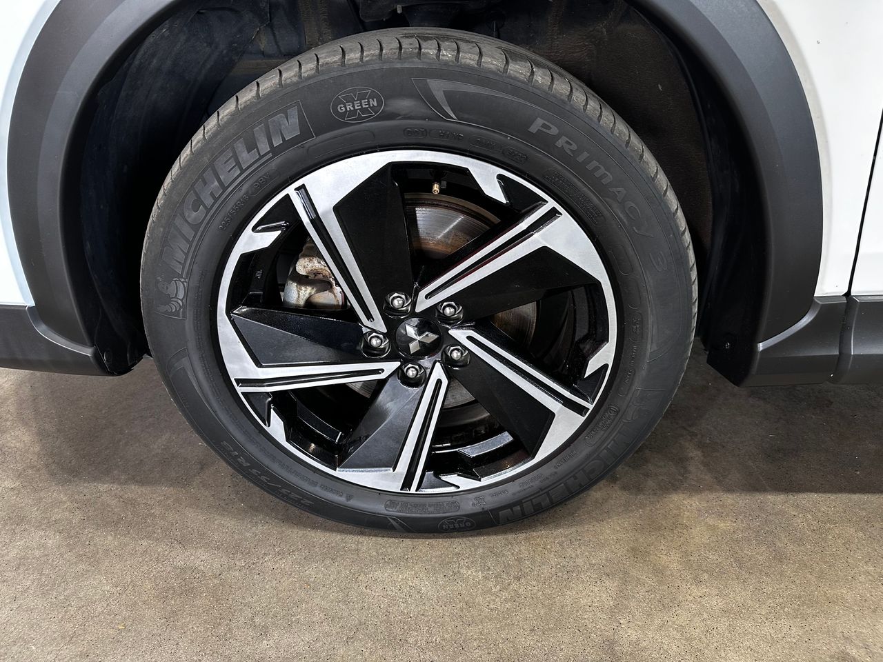 Foto Mitsubishi Eclipse Cross 19