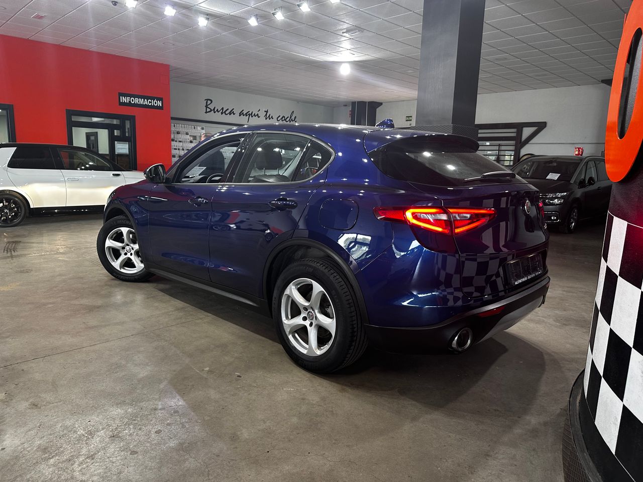 Foto Alfa Romeo Stelvio 5