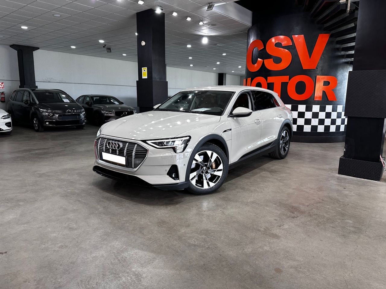 Foto Audi E-tron 2
