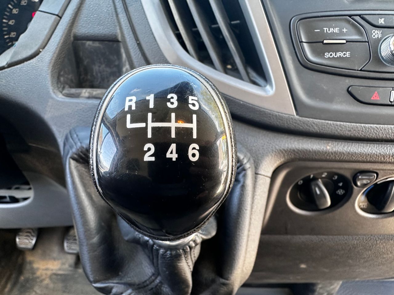 Foto Ford Transit 24