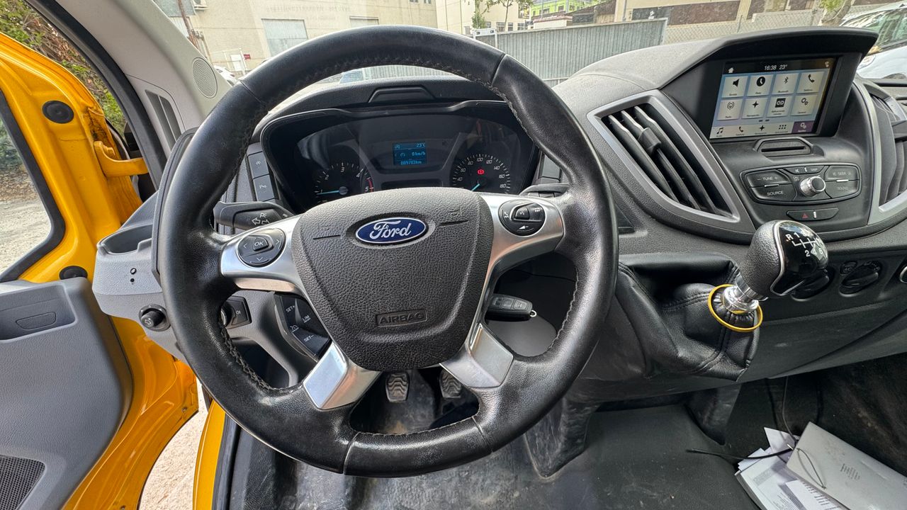 Foto Ford Transit 14