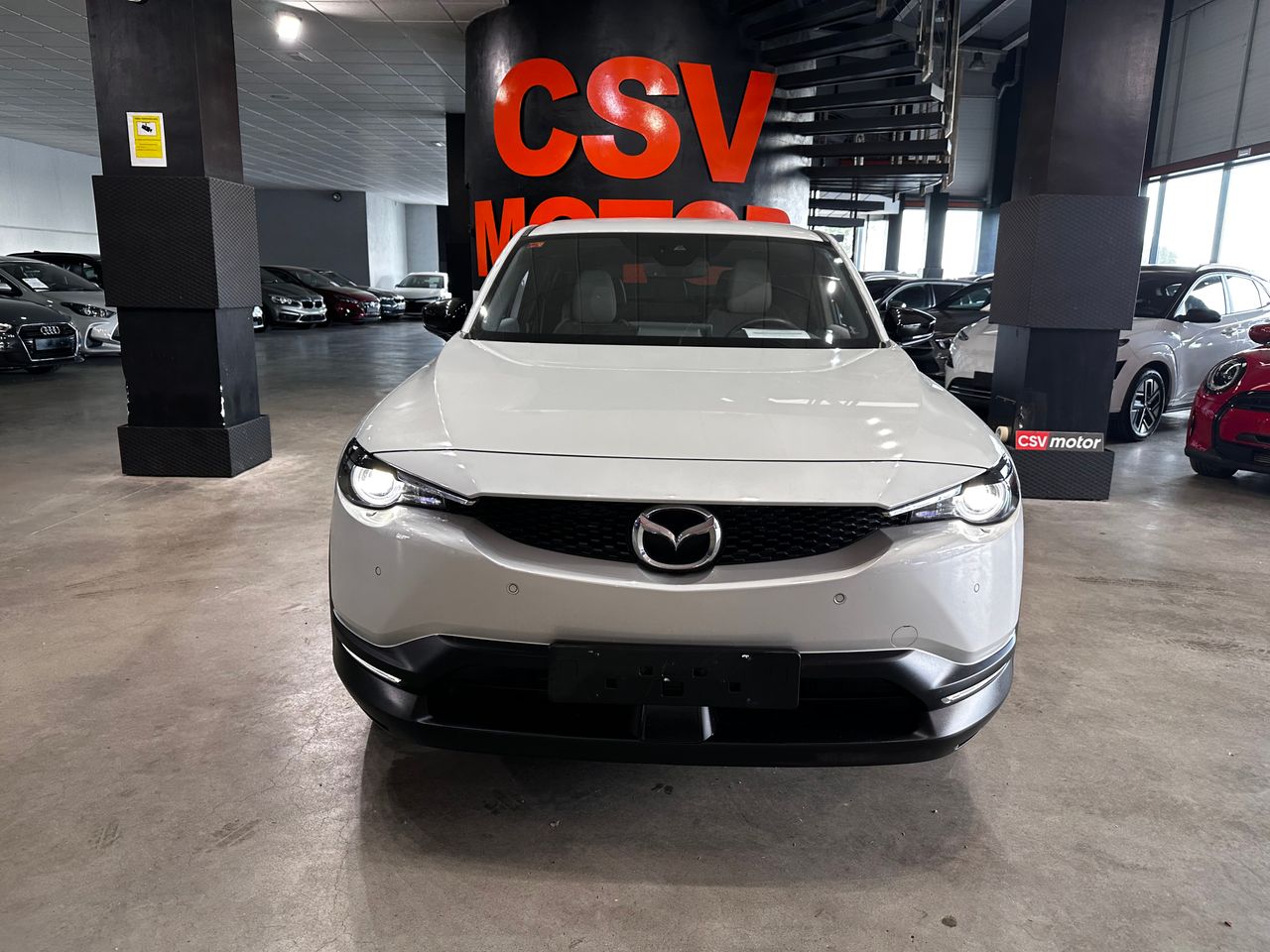 Foto Mazda MX-30 3