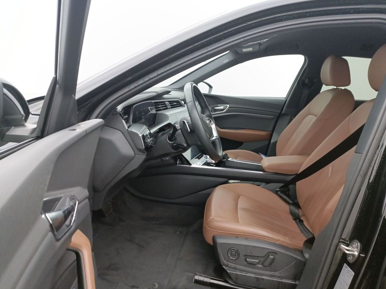 Foto Audi E-tron 4