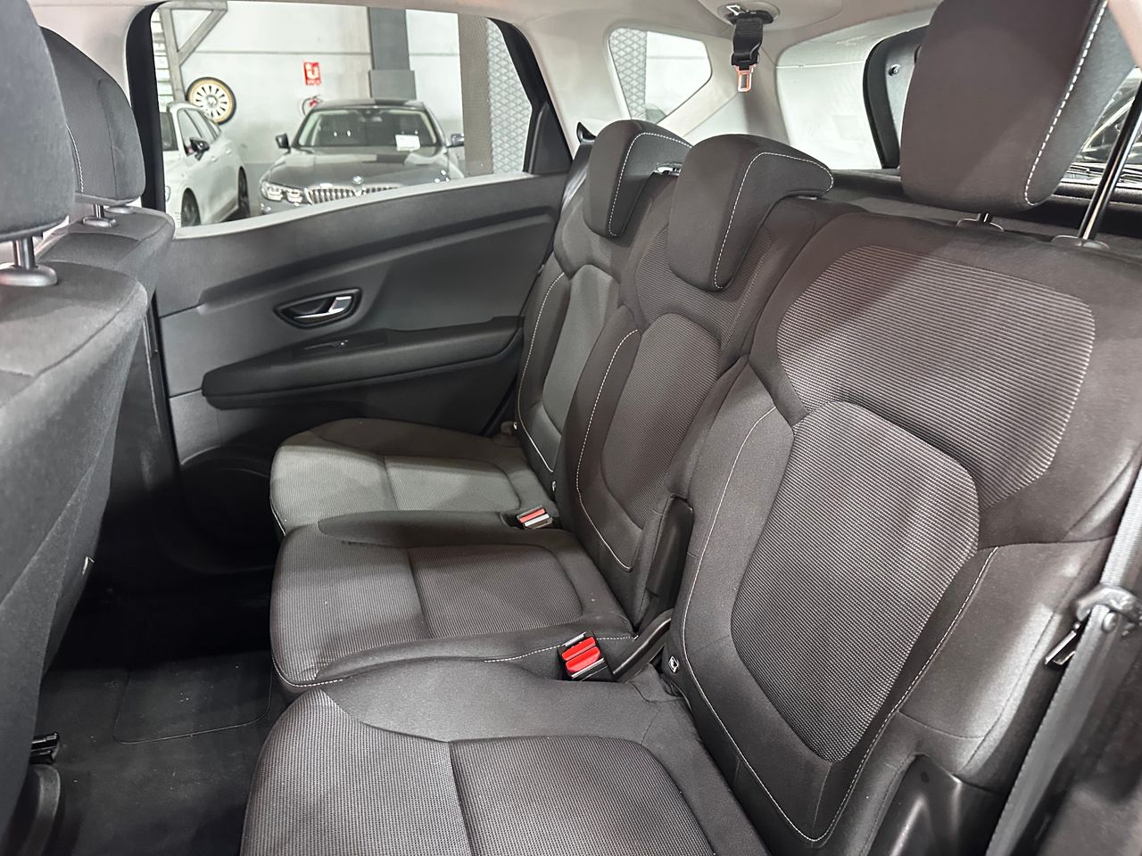 Foto Renault Scénic 10