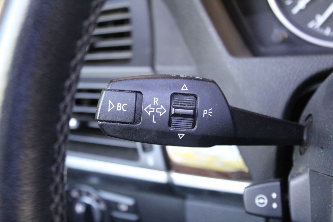 Foto BMW X5 12