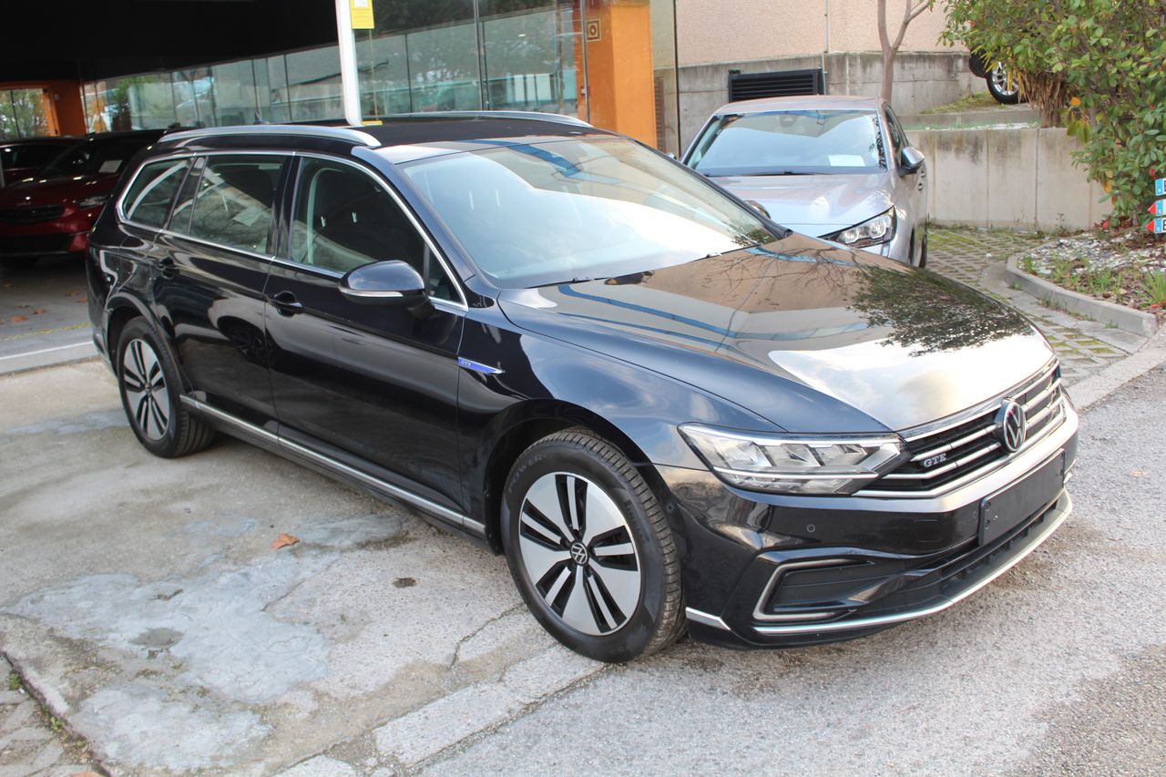Foto Volkswagen Passat 4