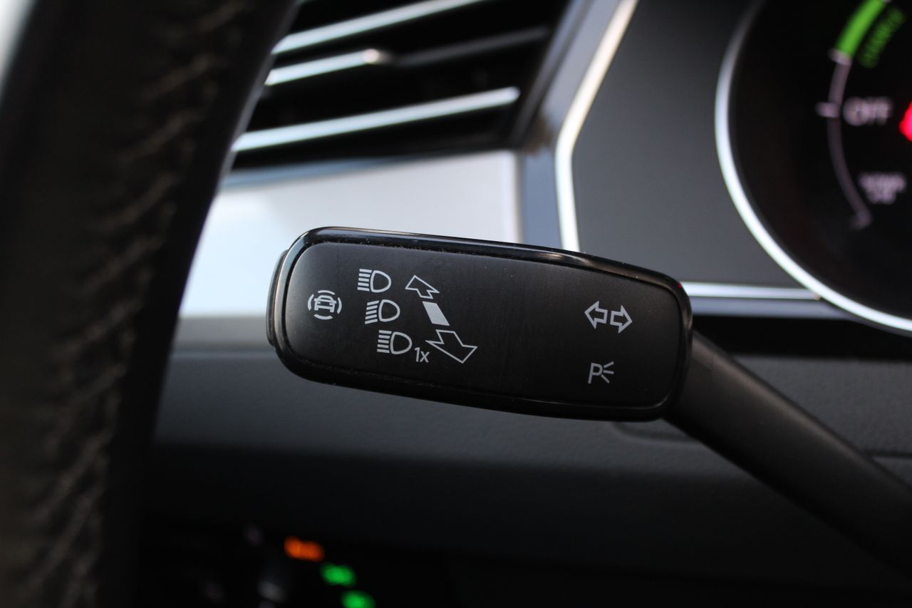 Foto Volkswagen Passat 14
