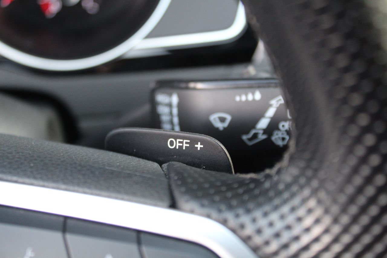 Foto Volkswagen Passat 16
