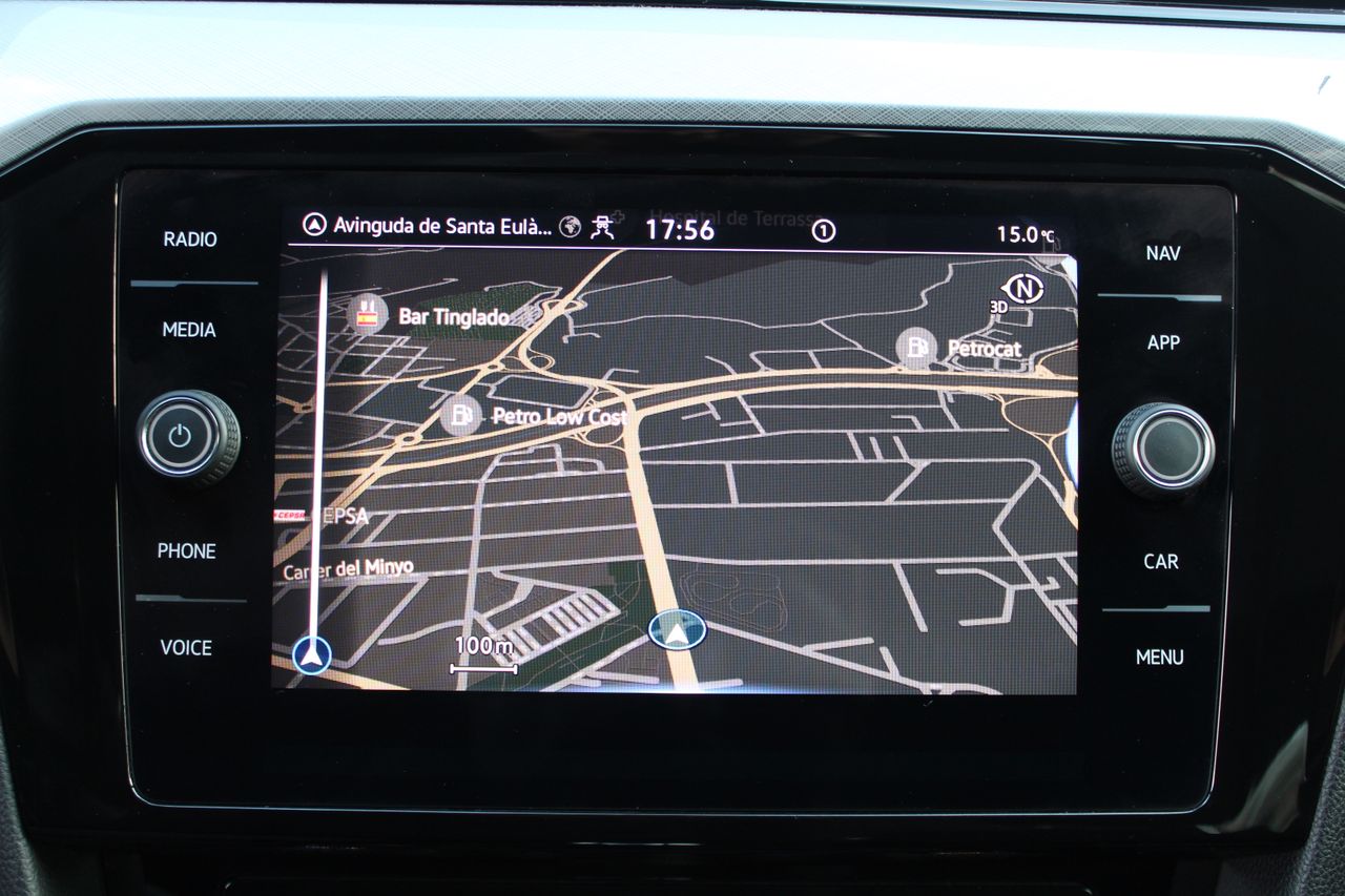 Foto Volkswagen Passat 17