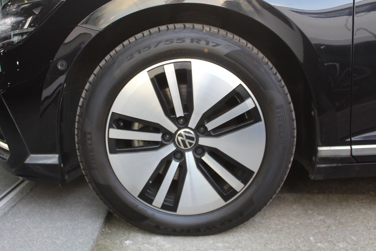 Foto Volkswagen Passat 31