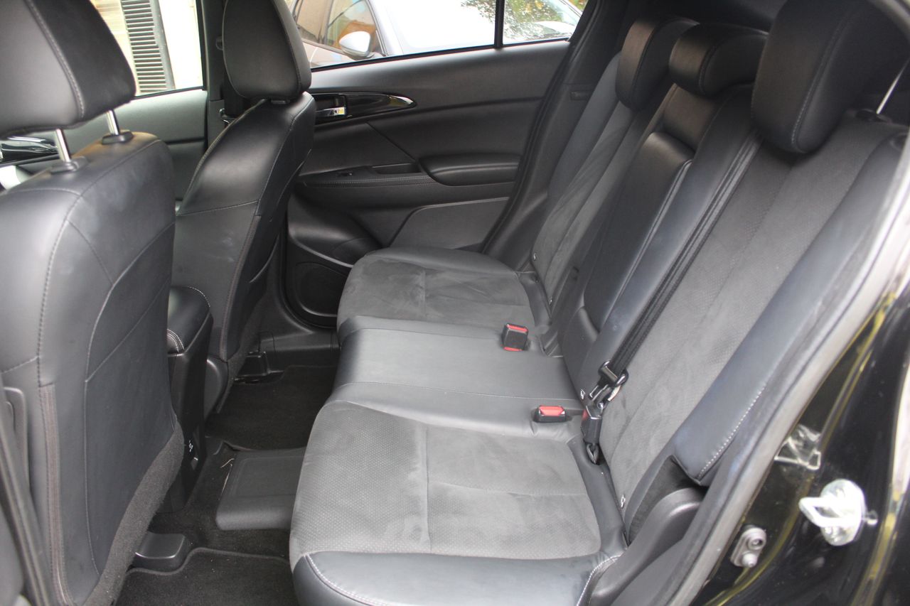 Foto Mitsubishi Eclipse Cross 9