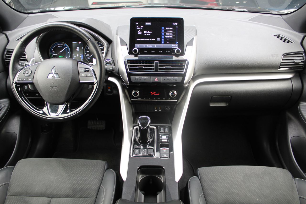 Foto Mitsubishi Eclipse Cross 10
